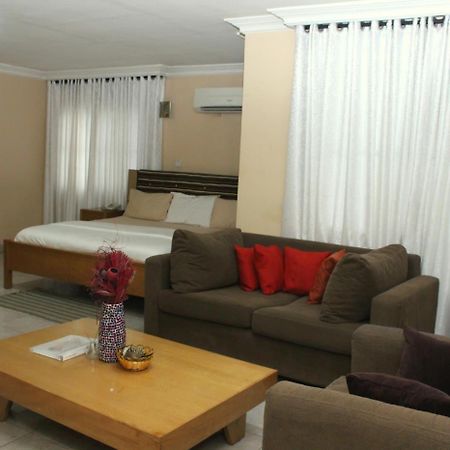 Hotel Hillside Gardens Lagos Exterior foto